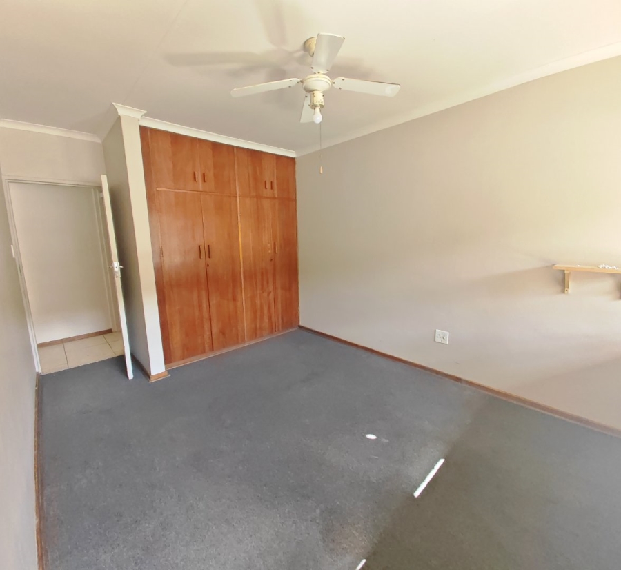 2 Bedroom Property for Sale in Navalsig Free State